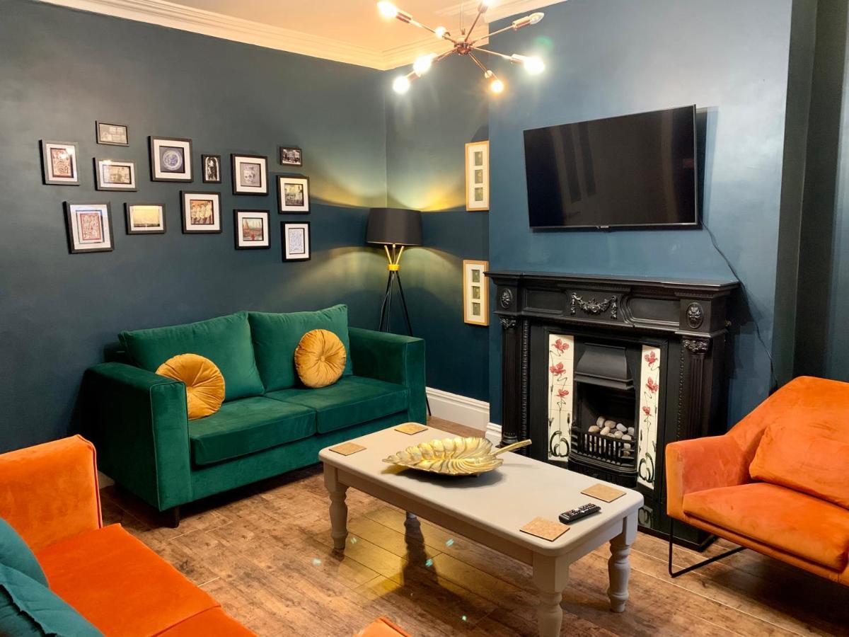 Stamer House By Yourstays, Stylish Quirky House, With 4 Double Bedrooms, Book Now! Stoke-on-Trent Exterior photo